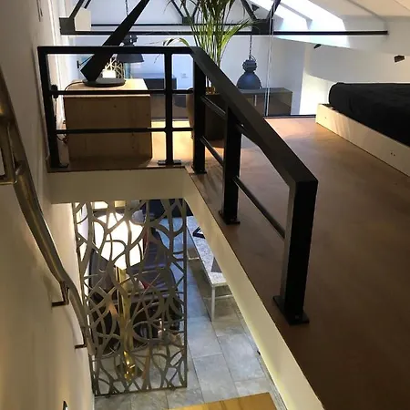 Jaccuzi & Des Caves Stanislas * 낭시